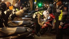 Beredar sejumlah infografis di media sosial yang mengklaim Polri akan melakukan pemeriksaan dan penertiban pajak kendaraan secara langsung ke rumah warga pada akhir September 2026.