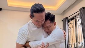 Terdakwa kasus penipuan investasi berbasis aplikasi binary option Binomo, Indra Kesuma alias Indra Kenz, resmi mendapatkan status Bebas Bersyarat (PB) dari Lembaga Pemasyarakatan (Lapas) Kelas IIA Cibinong.