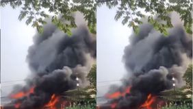 Hingga saat ini, penyebab pasti kebakaran belum diketahui dan masih dalam penanganan petugas. Tidak ada laporan mengenai korban jiwa dalam peristiwa tersebut.
