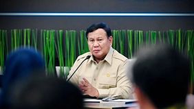 Video berdurasi 20 menit 55 detik yang beredar di YouTube memuat klaim bahwa sebanyak 18 gubernur melakukan pemberontakan dan mengancam memisahkan wilayah mereka dari Negara Kesatuan Republik Indonesia (NKRI).