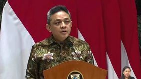 Presiden Prabowo Subianto melantik Luky Alfirman sebagai Wakil Menteri Keuangan (Wamenkeu) di Istana Negara, Jakarta, Kamis, 1 Oktober 2026.

