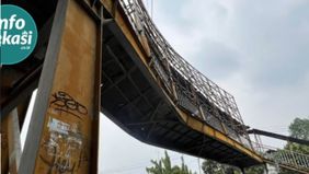 Ia menyebut, truk tersebut juga diduga tidak mendapatkan pengawalan saat melintas. Saat ini, pengemudi dan kendaraan masih diamankan di wilayah Bekasi Barat untuk menjalani pemeriksaan.