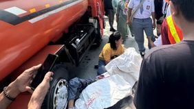 Lakalantas lalu lintas melibatkan sepeda motor dan truk terjadi di kawasan Marunda, Cilincing, Jakarta Utara, Senin (5/10/2026) sekitar pukul 09.00 WIB. x