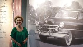 Dewi Sukarno, seorang tokoh televisi terkemuka di Jepang yang juga dikenal sebagai janda dari Presiden pertama Republik Indonesia, Sukarno, dijatuhi hukuman denda sebesar 200.000 yen (sekitar Rp22,5 juta) oleh Pengadilan Distrik Tokyo.