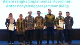 BPJS Kesehatan resmi memperkuat jaminan perlindungan bagi pesertanya melalui penandatanganan Perjanjian Kerja Sama Koordinasi Antar Penyelenggara Jaminan (KAPJ) bersama 18 Asuransi Kesehatan Tambahan (AKT). 