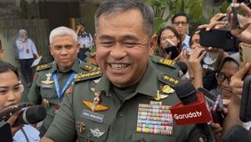 Kepala Staf TNI Angkatan Darat (KSAD) Jenderal TNI Maruli Simanjuntak mengonfirmasi Letnan Jenderal (Letjen) TNI Tri Budi Utomo kini ditunjuk sebagai Wakil KSAD dalam mutasi terbaru di lingkungan TNI Angkatan Darat.