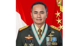 Letjen TNI Iwan Setiawan resmi ditunjuk untuk mengemban jabatan strategis baru sebagai Panglima Komando Cadangan Strategis Angkatan Darat (Pangkostrad). Penunjukan perwira tinggi bintang tiga ini telah dikonfirmasi langsung oleh Kepala Staf TNI AD (K