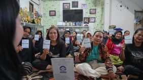 Bagi perempuan pengusaha ultra mikro, tambahan modal bukan sekadar angka. Di baliknya ada kesempatan untuk menambah stok dagangan, memperluas usaha, hingga menjaga roda ekonomi keluarga tetap berjalan.