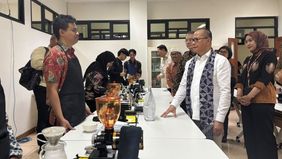 Mukhtarudin Meresmikan Migrant Center Dan Meninjau Fasilitas Pelatihan Pekerja Migran Di Universitas Padjadjaran.
