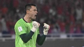 Penjaga gawang Rayo Vallecano, Emil Audero Mulyadi, mendapat penghormatan dari klub dan para penggemar setelah menjadi juara FIFA ASEAN Cup 2026 bersama tim nasional Indonesia.