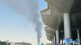 Koalisi untuk Pemulihan Legitimasi di Yaman yang dipimpin Arab Saudi mengecam serangan milisi Houthi terhadap Bandara Internasional King Khalid di Riyadh. Koalisi menilai aksi tersebut sebagai tindakan terorisme sekaligus kejahatan perang.