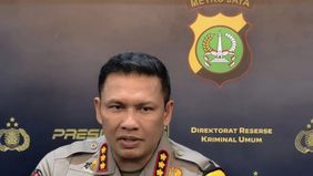 Pelanggaran yang dilakukan Robi berkaitan dengan Pasal 8, Pasal 8 huruf c angka 3, serta Pasal 13 huruf f dalam Peraturan Kepolisian (Perpol) Nomor 7 Tahun 2022.