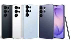 Samsung Galaxy S27 Ultra Diperkirakan Tetap Mengandalkan Tiga Kamera Belakang.
