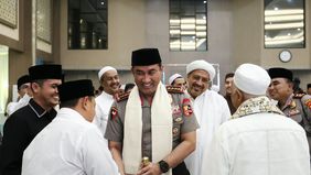 Kapolri Jenderal Polisi Suyudi Ario Seto mengajak para ulama, tokoh agama, pemerintah daerah, dan seluruh elemen masyarakat memperkuat sinergi dalam menjaga keamanan dan ketertiban masyarakat (kamtibmas) di Jawa Timur.