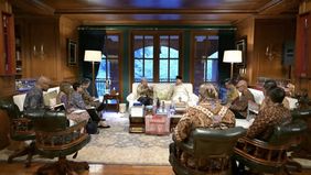 pertemuan Presiden Prabowo Subianto dengan Sekretaris Jenderal Perserikatan Bangsa-Bangsa (PBB) Ant&oacute;nio Guterres di kediaman pribadi Prabowo di Hambalang