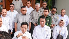 Menteri Koordinator Bidang Pemberdayaan Masyarakat (Menko PM) A. Muhaimin Iskandar menggandeng Kementerian Pertanian untuk mempercepat pengentasan kemiskinan melalui pemberdayaan berbasis potensi pertanian. 