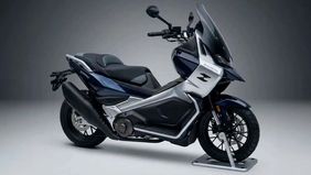 ZXMoto 250T ADV Disebut Mengusung Mesin Parallel-Twin 249 CC Berpendingin Cairan. 
