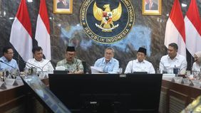 Menteri Koordinator (Menko) Bidang Pangan, Zulkifli Hasan (Zulhas), memaparkan empat strategi utama pembenahan program Makan Bergizi Gratis (MBG) guna memperluas pemerataan layanan, meningkatkan standar keamanan pangan.