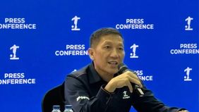 Persija Jakarta mendapat sanksi larangan kehadiran suporter dalam pertandingan tandang selama setengah musim Super League 2026/2027.