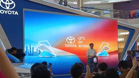 Teknologi T Intouch with Toyota Remote Pertama Kali Hadir Pada Toyota Kijang Innova Zenix Improvement 2026.
