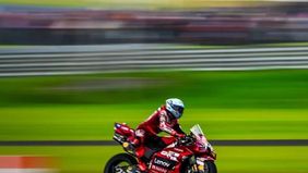 Balapan Moto2 dan Moto3 pada Grand Prix Australia 2026 di Sirkuit Phillip Island, Victoria, terpaksa dibatalkan pada Minggu akibat cuaca buruk yang membahayakan keselamatan pembalap.