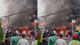 Telah terjadi kebakaran sebuah ruko tempat usaha pada rabu pagi sekitar pukul 09:00 WIB di di Kemang raya,