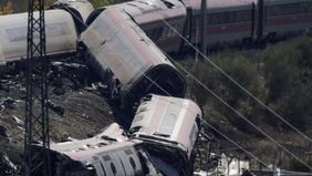 Spanyol menetapkan masa berkabung nasional selama tiga hari menyusul kecelakaan yang melibatkan dua kereta cepat dan menewaskan puluhan orang