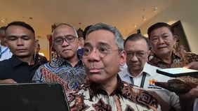 Menteri Keuangan (Menkeu) Suahasil Nazara mengingatkan pemerintah daerah (pemda), termasuk Pemerintah Provinsi (Pemprov) DKI Jakarta agar berhitung cermat sebelum menerbitkan obligasi daerah.
