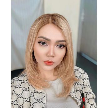 Rina Nose Miripkan Wajahnya Seperti Biduan Senior, "Inul Barangsita"