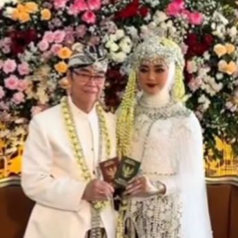 Viral Pernikahan Beda 40 Tahun di Kuningan, Mempelai Pria Disebut Punya Toko Emas
