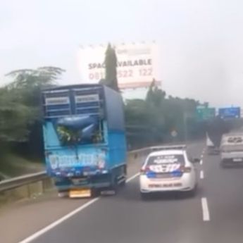 Viral Truk Tak Mau Berhenti Saat Hendak Ditindak Polisi hingga Terjadi Kejar-Kejaran di Jalan Tol