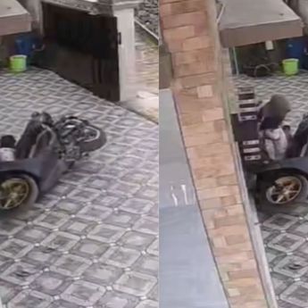 Tanpa Pengawasan Orangtua, Detik-detik Anak Kecil Jatuh dari Motor