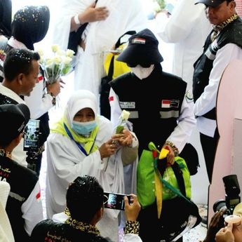 Jemaah Haji Lansia Diimbau Hindari Kelelahan dan Dehidarasi Demi Cegah Dimensia