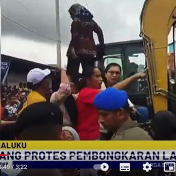 Penertiban Pasar Mardika di Ambon Ricuh, Pedagang Ngamuk karena Lapaknya Dibongkar Paksa
