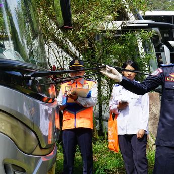 Kemenhub Periksa 984 Bus Pariwisata Selama Libur Waisak, Cuma 45% Penuhi Syarat Teknis