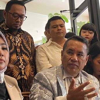 Hotman Paris Semprit Polda Jabar yang Terburu-buru Hapus 2 Nama DPO Kasus Vina