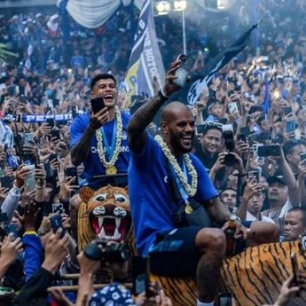 Final Liga 1 2023/2024 Dikotori Aksi Anarkis Suporter, PSSI Dorong Polisi untuk Bertindak Tegas 