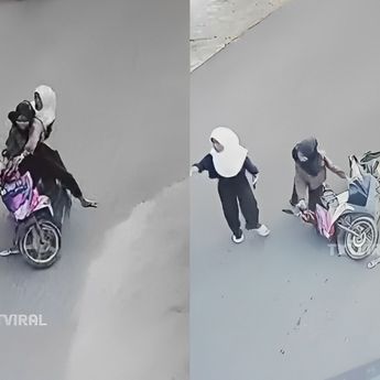 Jambret Handphone Terekam CCTV, Korban Sampai Terjatuh!