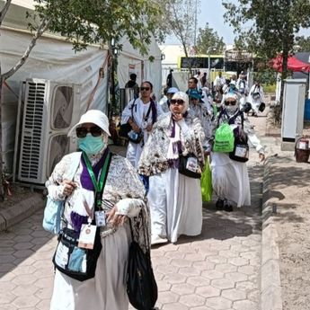 Waspada Heatstroke! Bahaya Terik Matahari di Tengah Panasnya Suhu Arab Saudi yang Menembus 51 Derajat Celcius