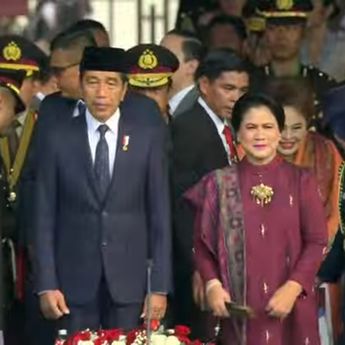 Jokowi-Iriana Hadiri Peringatan Hari Bhayangkara di Monas