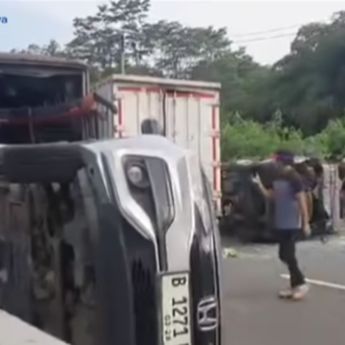 Ini Daftar 8 Kendaraan Tabrakan Beruntun di Tol Cipularang Arah Jakarta KM 85