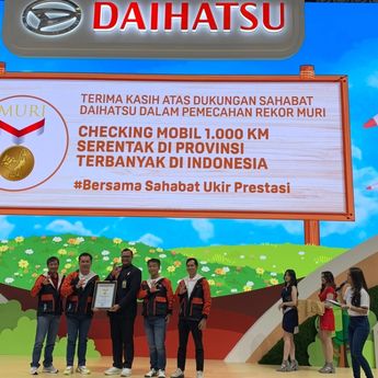 Gokil! Daihatsu Cetak Rekor Lewat Aktivitas Perawatan Berkala 1.000 KM Serentak di Seluruh Provinsi Indonesia