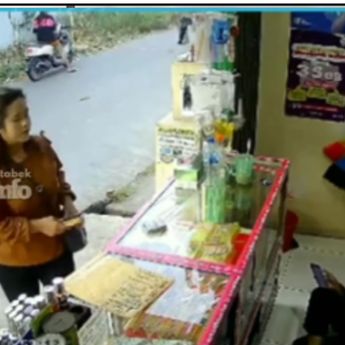 Tampang Wanita Muda Nekat Ngembat Uang Milik Toko Pulsa di Cikarang