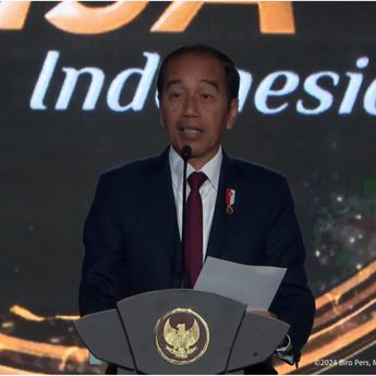 Jokowi Resmikan Program Golden Visa Indonesia, Shin Tae-yong Jadi Penerima Pertama