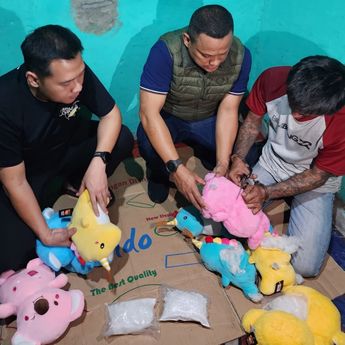 Geger! Ada Boneka Isi Sabu di Jaktim