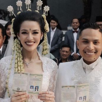 Susan Sameh Pamer Foto Nikah, Netizen: Film Apa Kak?