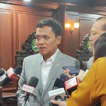 DPR Soal Vonis Bebas Ronald Tanur: Gak Masuk Akal