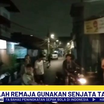 Aksi Geng Motor Bersenjata Tajam Parang dan Celurit Buat Onar di Kemayoran