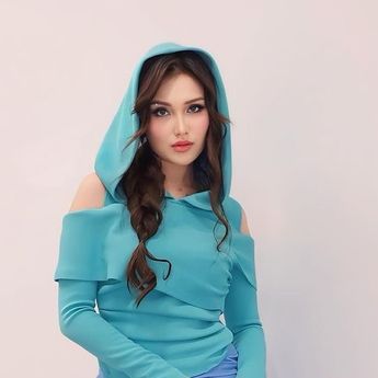 Alami Perampokan di Las Vegas, Ayu Ting Ting Dikomen Warganet Masuk Konten