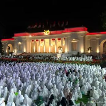 Zikir dan Doa Bersama Jelang HUT RI Digelar di Istana, Jokowi-Ma'ruf Hadir